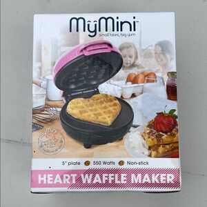 Nostalgia Pink Heart Waffle Maker
